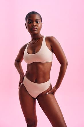 Periodenunterwäsche Seamless Tanga Sand, Gr. 34 The Female Company