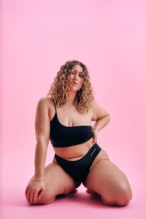 Periodenunterwäsche Seamless Tanga Schwarz, Gr. 42 The Female Company