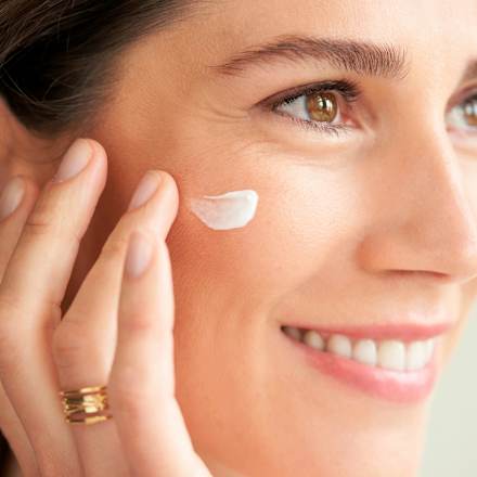 Cellular Luminous630 - noćna krema za lice NIVEA