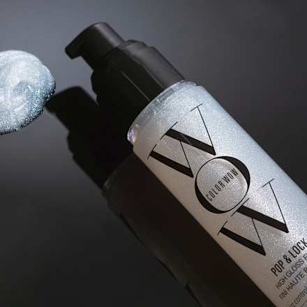 Lesklé sérum na vlasy WOW Pop & Lock High Gloss Finish COLOR WOW