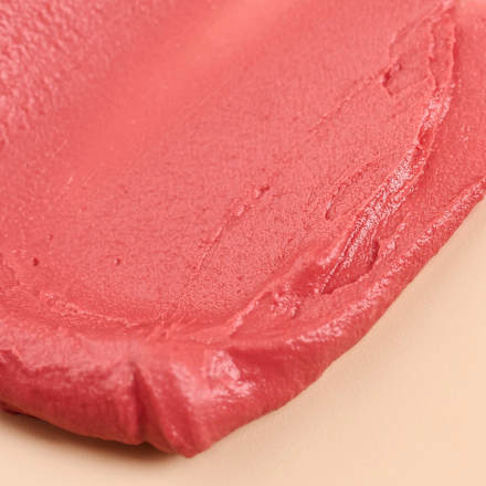 Blush Love It  A Choco' Lot! mousse 01 A Chocoholic's Dream! essence
