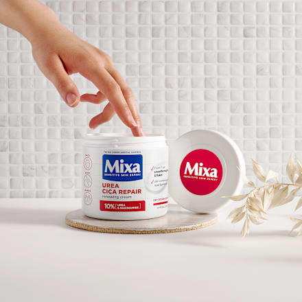 Telový krém Urea Cica Repair+ Mixa