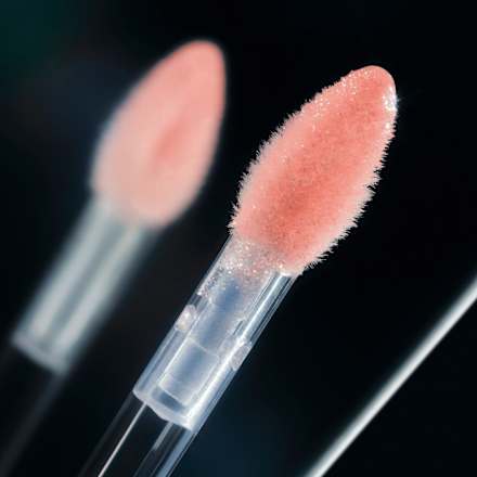 lesk na rty Diamond Glaze 020 Poppin' Glitters  CATRICE