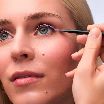 štětec na oční linky Magic Perfectors Eyeliner Brush!  CATRICE