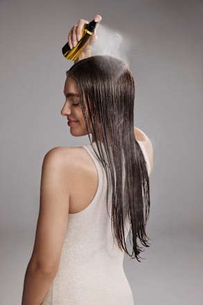 Spray nadający połysk Diamond Glass NEQI