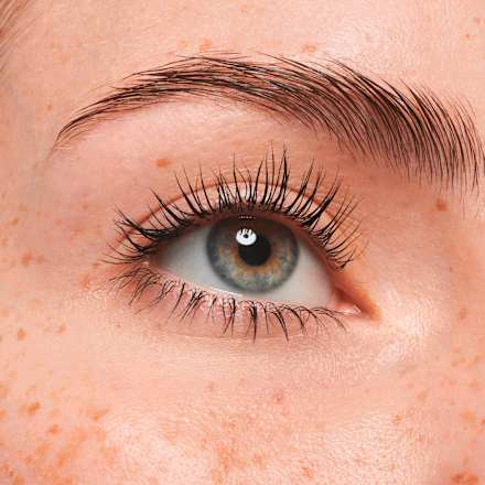 řasenka Glam & Doll Curl & Volume CATRICE