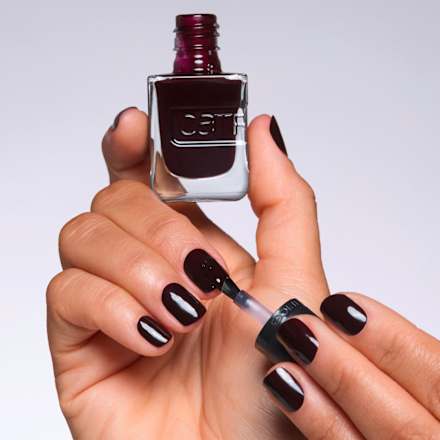 lak na nehty Gel Affair 022 Cherry Is The New Black CATRICE