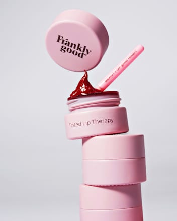 Tretman za usne u boji – Berry Smooth Frankly good
