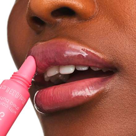 lesk na rty the super Peptide 02 Pinkified!  essence