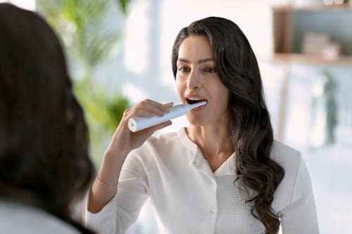 elektrický zubní kartáček 4100 HX3681/33, bílý Philips Sonicare