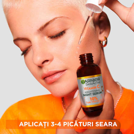 Ser de noapte pentru față cu vitamina C GARNIER SKIN NATURALS