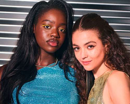 WONDER INK tuš za oči - 001 Black RIMMEL LONDON