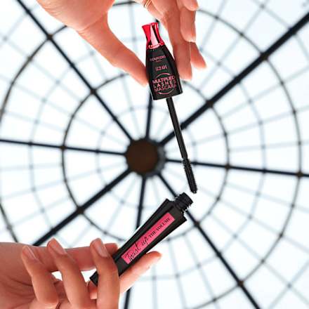 Twist Up The Volume 24h maskara – Black BOURJOIS PARIS