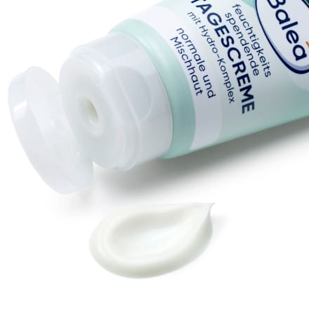 Crema giorno idratante all'aloe vera con SPF15 Balea