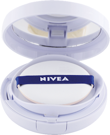 Ošetrujúci make-up 3v1 v hubke Hyaluron Cellular Filler - 02 Medium NIVEA