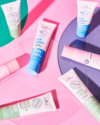 Wygładzająca baza pod makijaż PORELESS PARTNER PRIMER essence