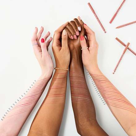 Konturówka do ust soft & precise Lip Pencil 204 My Way essence