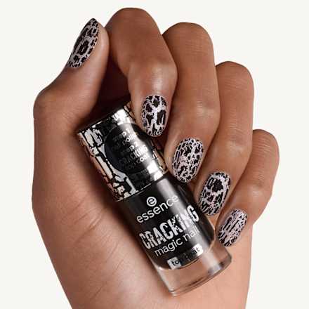 CRACKING magic nail top coat 01 essence