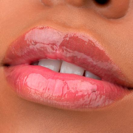 Błyszczyk do ust Juicy Bomb 104 essence