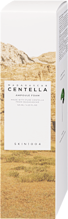 Spumă de curățare pentru față cu Centella din Madagascar SKIN1004