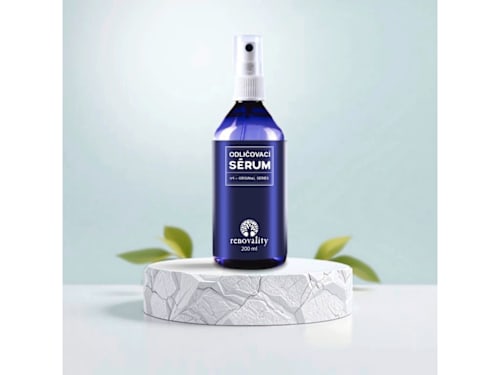 odličovací pleťové sérum renovality