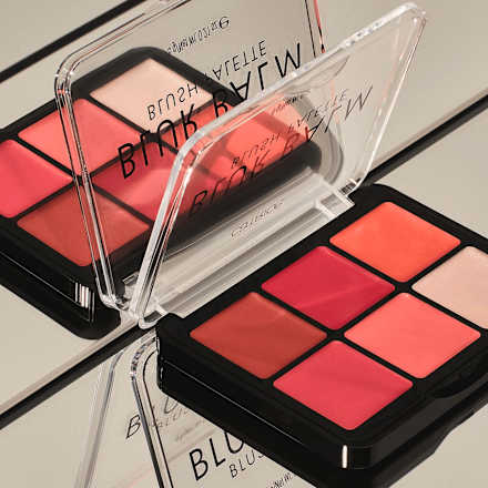 paletka tvářenek Blur Balm 010 Blush Blindness CATRICE