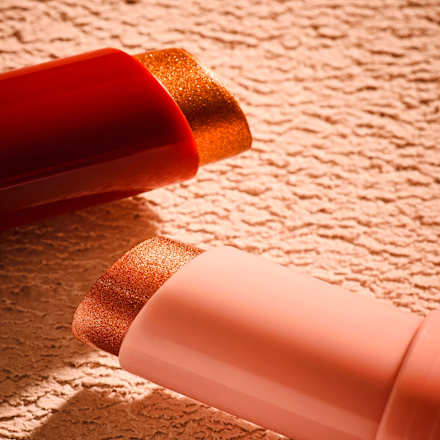 Highlighter Midnight Sun Jelly Glow Stick C01 Bright & Breezy CATRICE