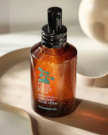 Reinigungsgel AHA/PHA + Bio-Aloe Vera Farm Loves Face