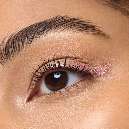 Tekutá očná linka Space Glam - 040 Pink Stardust CATRICE