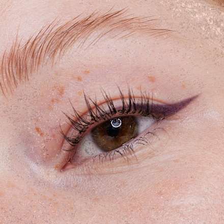 Kredka do oczu Long-Lasting Eye Pencil 37 Purple-Licious essence