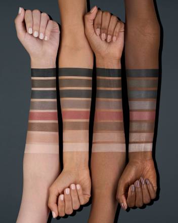 Paleta cieni do powiek The Dusty Matte Eyeshadow Palette CATRICE