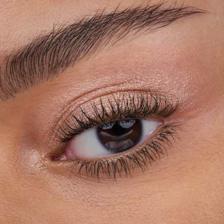 Wielofunkcyjny rozświetlacz  All Over Glow Tint 030 Sun Dip CATRICE