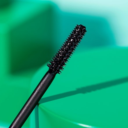 Mascara Lash Without Limits Tubing Extreme Lengthening & Volume 04 Black Tubing essence