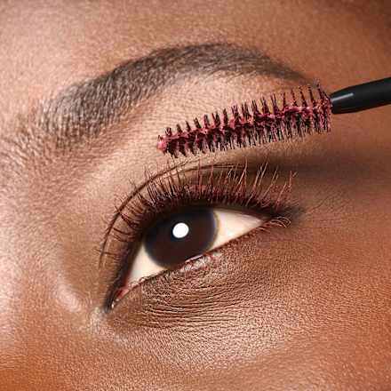 Mascara Lash Princess False Lash Effect Burgundy essence