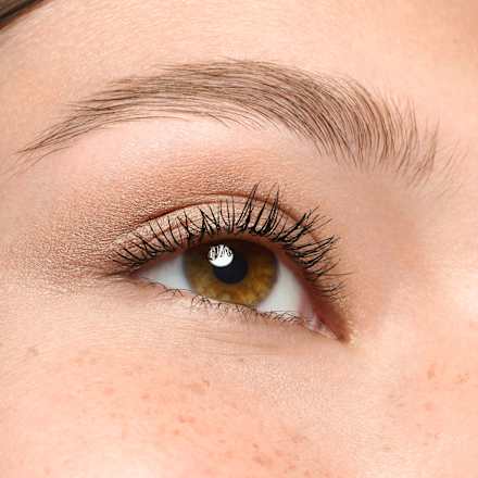 Kremno senčilo za veke, 03 Oyster essence