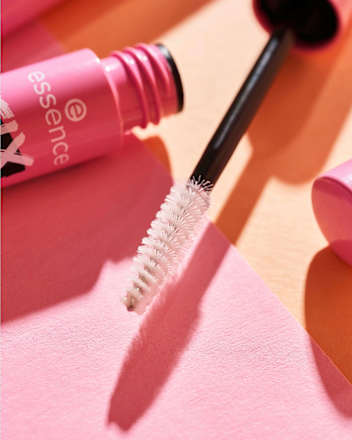  Żel do brwi transparentny Fix It Like a Boss Transparent Brow Fixing Gel essence