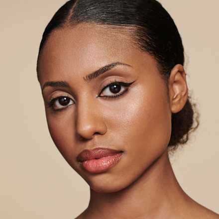 Kajal Micro Slim Waterproof 010 Black Perfection CATRICE