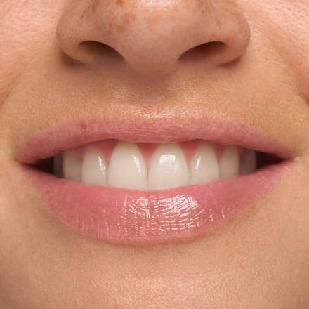 Maschera labbra LIP swirl essence