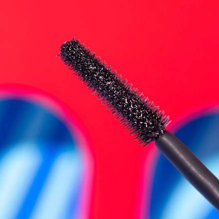 Lash Without Limits Extreme maskara - Lengthening & Volume 03 Black Waterproof essence