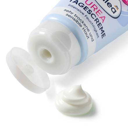 Urea dnevna krema za lice SPF 15 Balea