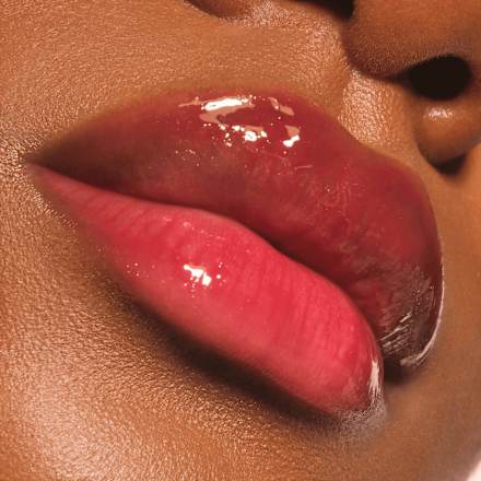 Olej na pery Colour Cushion - 040 Crimson Crush CATRICE