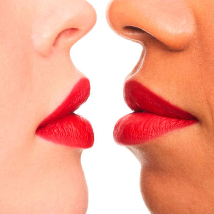 tužka na rty 8h matte comfort 07 Classic Red essence