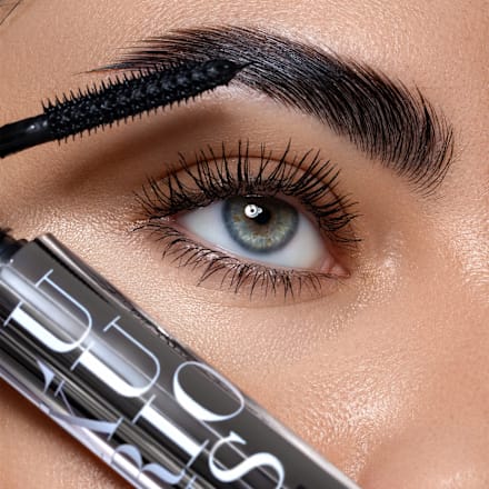 Mascara Luxurious Lenght - Deep Black ASTRA MAKE-UP