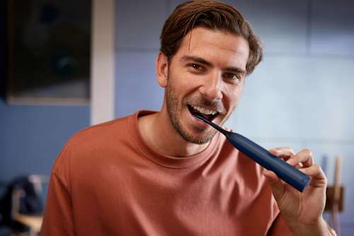 elektrický zubní kartáček 5300 HX7103/01 modrý Philips Sonicare