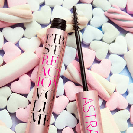 Mascara First Reaction Volume ASTRA MAKE-UP