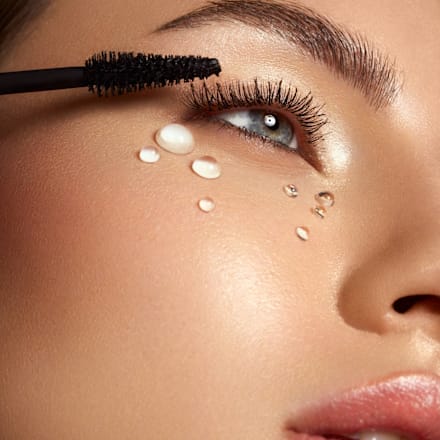 Mascara Subliminal Volume waterproof - Black ASTRA MAKE-UP