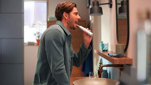 Elektrische Zahnbürste 7100 weiß Philips Sonicare