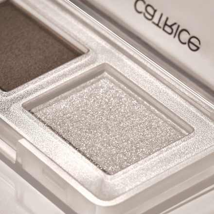 Cień do powiek Diamond Treasures Cream to Powder Eyeshadow 030 Smokey Diamond CATRICE