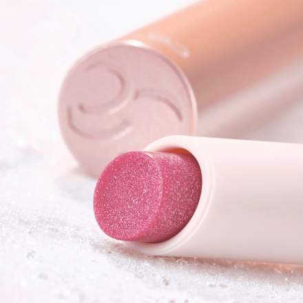 Błyszczyk w sztyfcie Diamond Glaze Gloss Stick 030 Too Glam To Give A Damn CATRICE