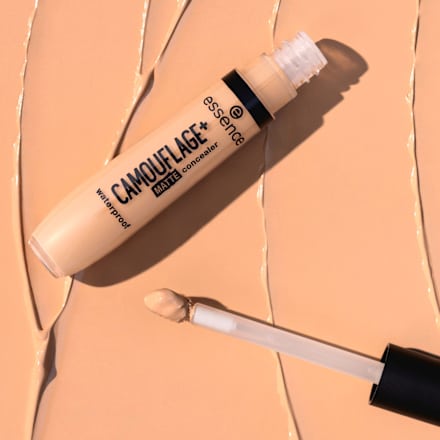 Concealer Camouflage + Matte 160 essence
